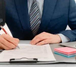 Business Law & Analysis Mastery is a comprehensive, interdisciplinary course designed to equip professionals with essential legal knowledge and analytical skills across employment law, taxation, finance, and data analysis.