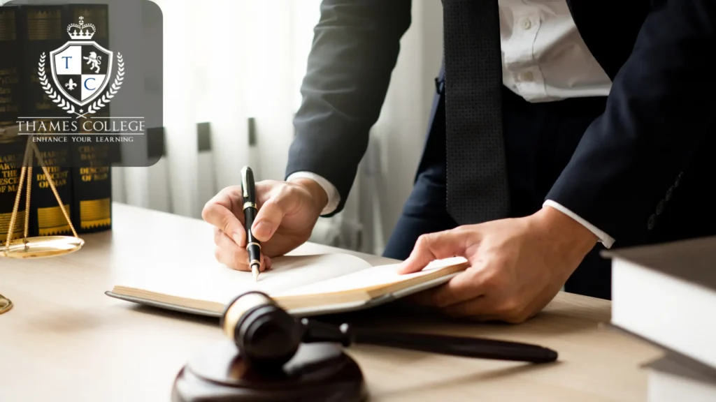 How Probation & Parole Officers Help Reduce Reoffending